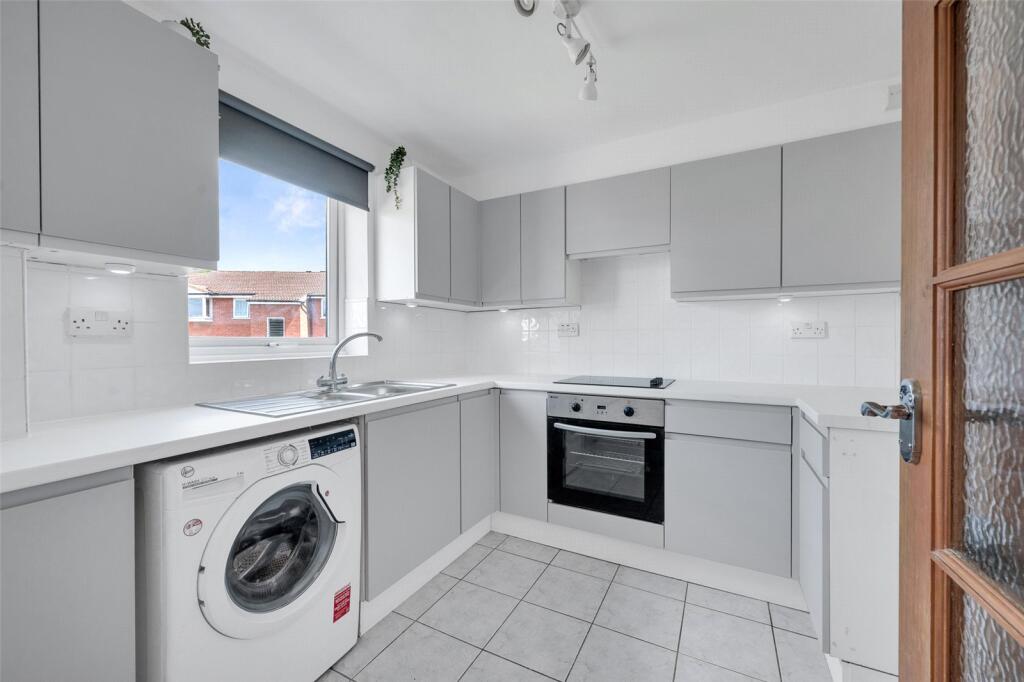 Main image of property: Heathdene Drive, Belvedere, Kent, DA17