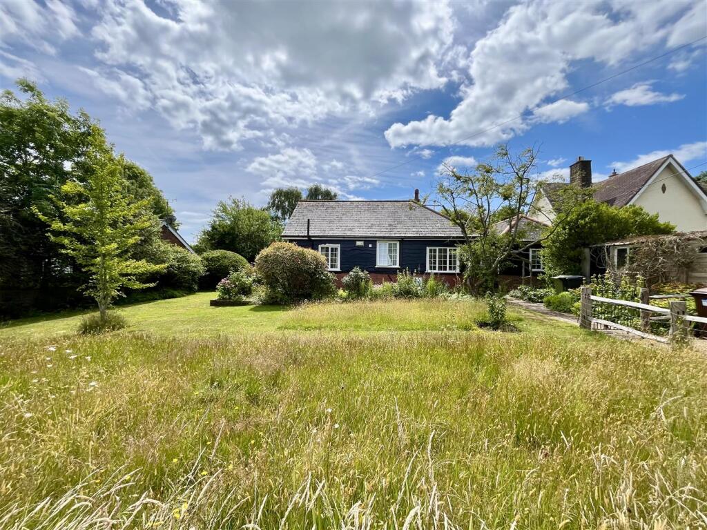 Main image of property: Lower Waites Lane, Fairlight, Hastings