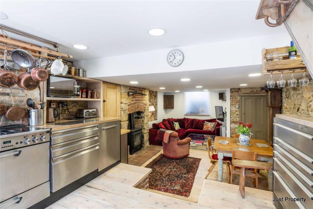 2 bedroom terraced house for sale in Norman Road, St Leonards On Sea, TN38