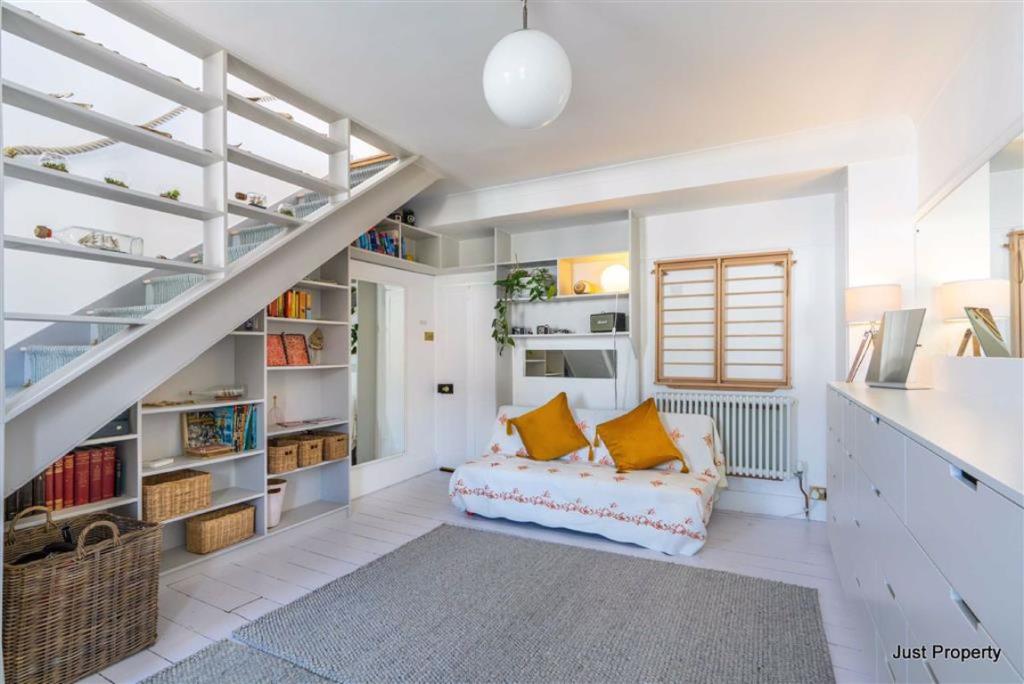 2 bedroom terraced house for sale in Norman Road, St Leonards On Sea, TN38