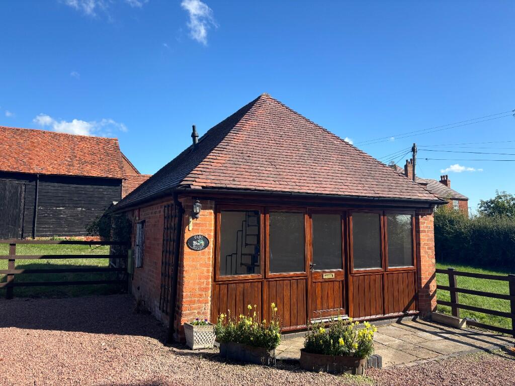 Main image of property: The Cart House, Berry Lane,Upton Warren,Bromsgrove B619EL