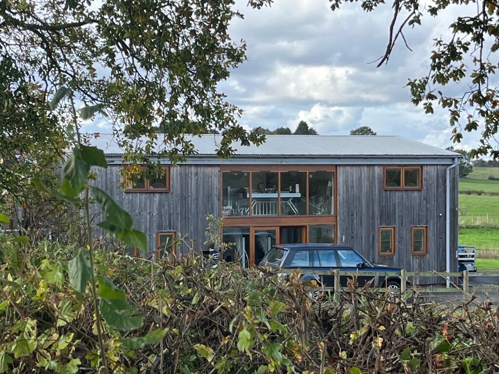 Main image of property: Drayton Barn, Barrow Hill, Belbroughton, DY9 0BL