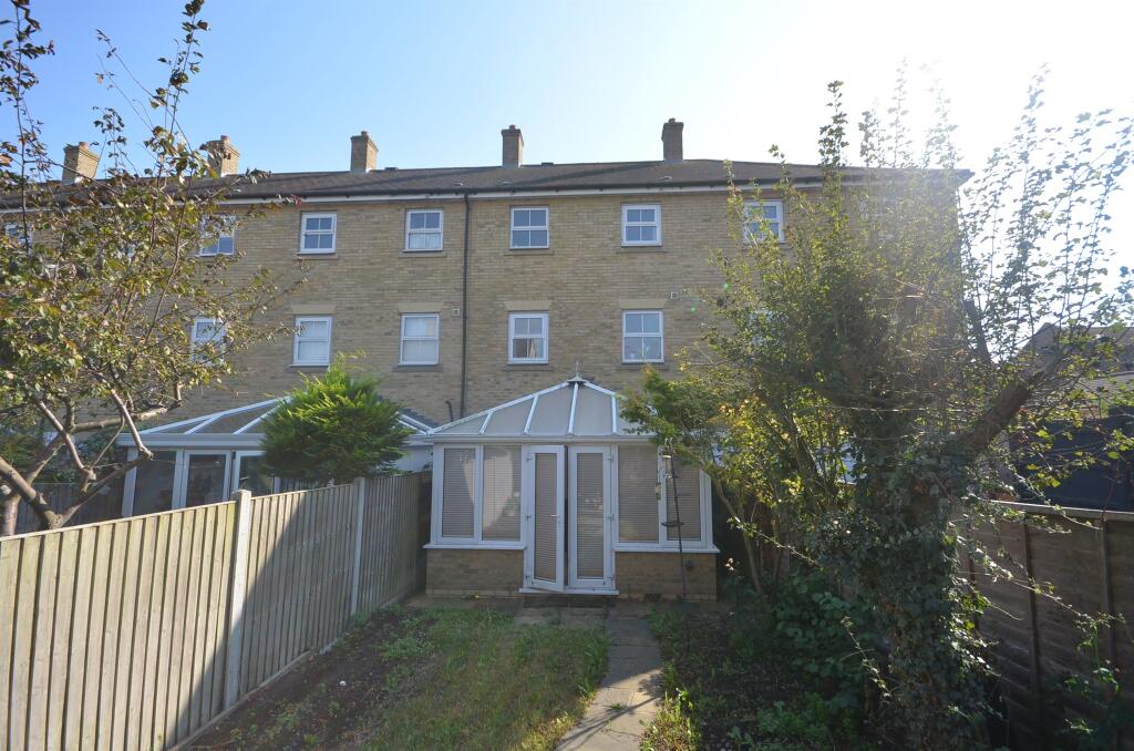 Additional image 17 of Hadfield Drive, Black Notley, Braintree