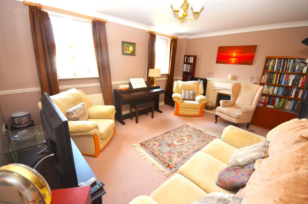Additional image 7 of Hadfield Drive, Black Notley, Braintree