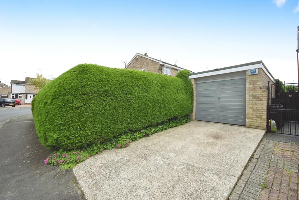Additional property image - Bedells Avenue, Black Notley, BRAINTREE