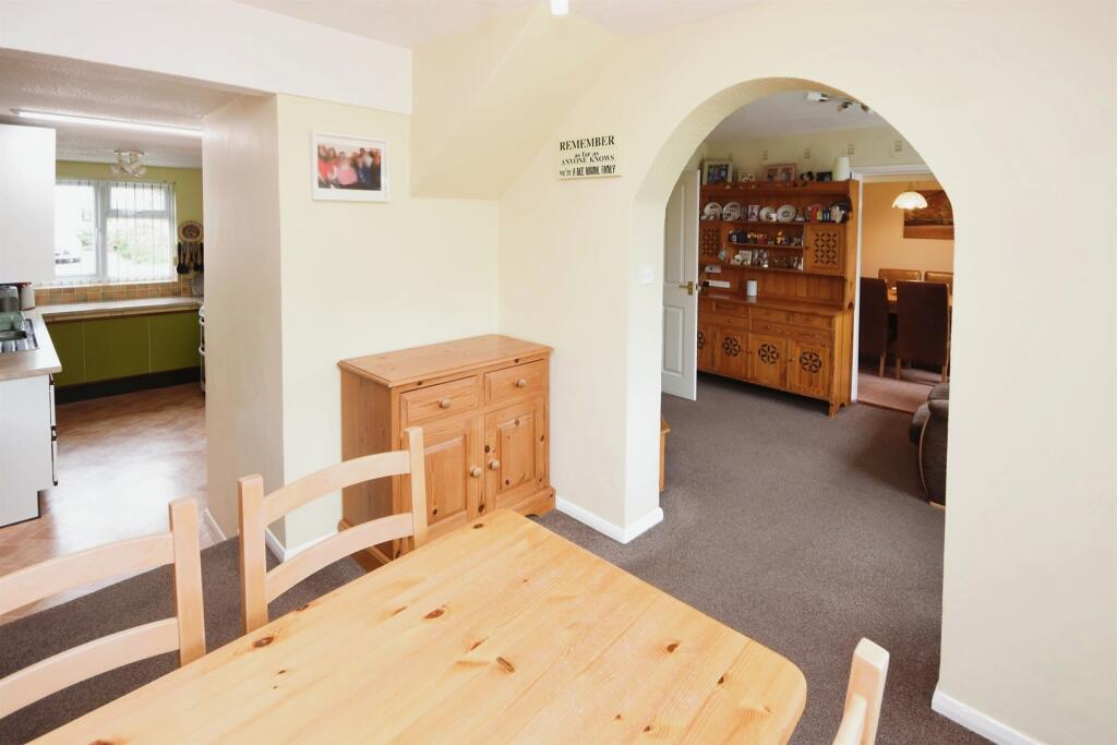 Additional property image - Bedells Avenue, Black Notley, BRAINTREE