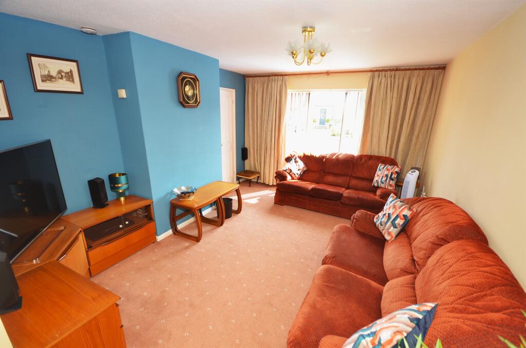 Additional property image - Bedells Avenue, Black Notley, BRAINTREE