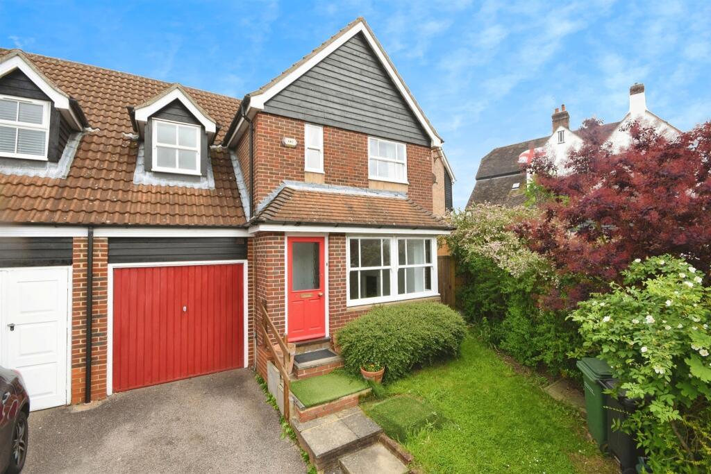 Main image of property: Guernsey Way, Braintree