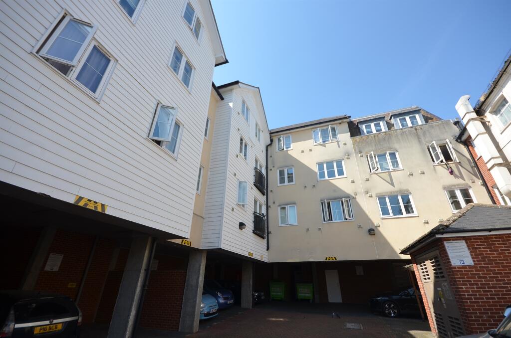 Additional property image - Fairfield Road, Braintree