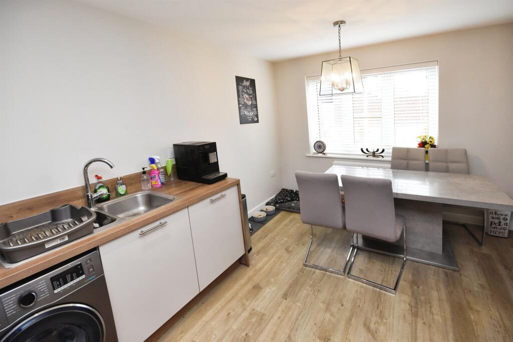 Additional property image - Crab Apple Drive, Black Notley, Braintree