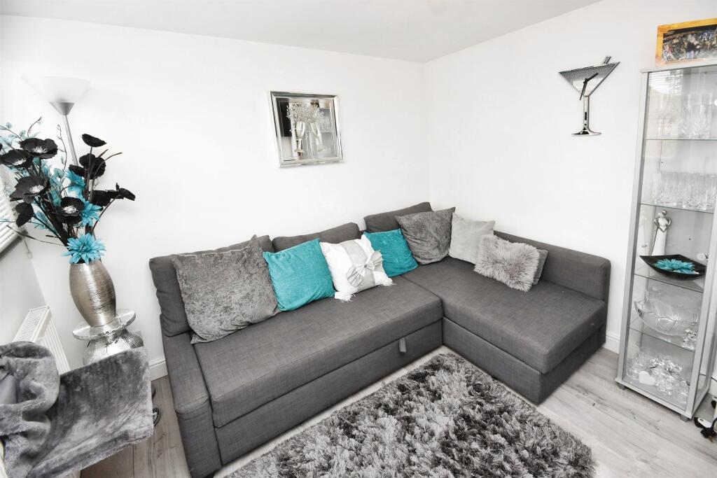 Additional property image - Telford Road, Braintree