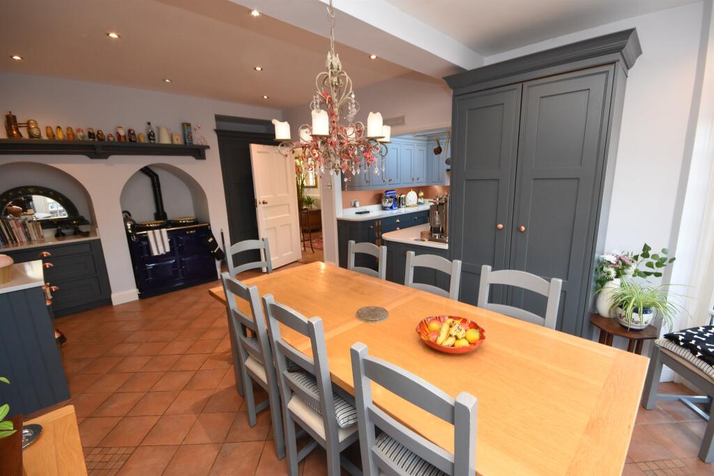 Additional property image - London Road, Braintree