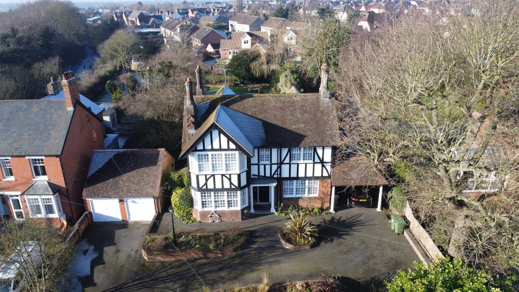Additional property image - London Road, Braintree