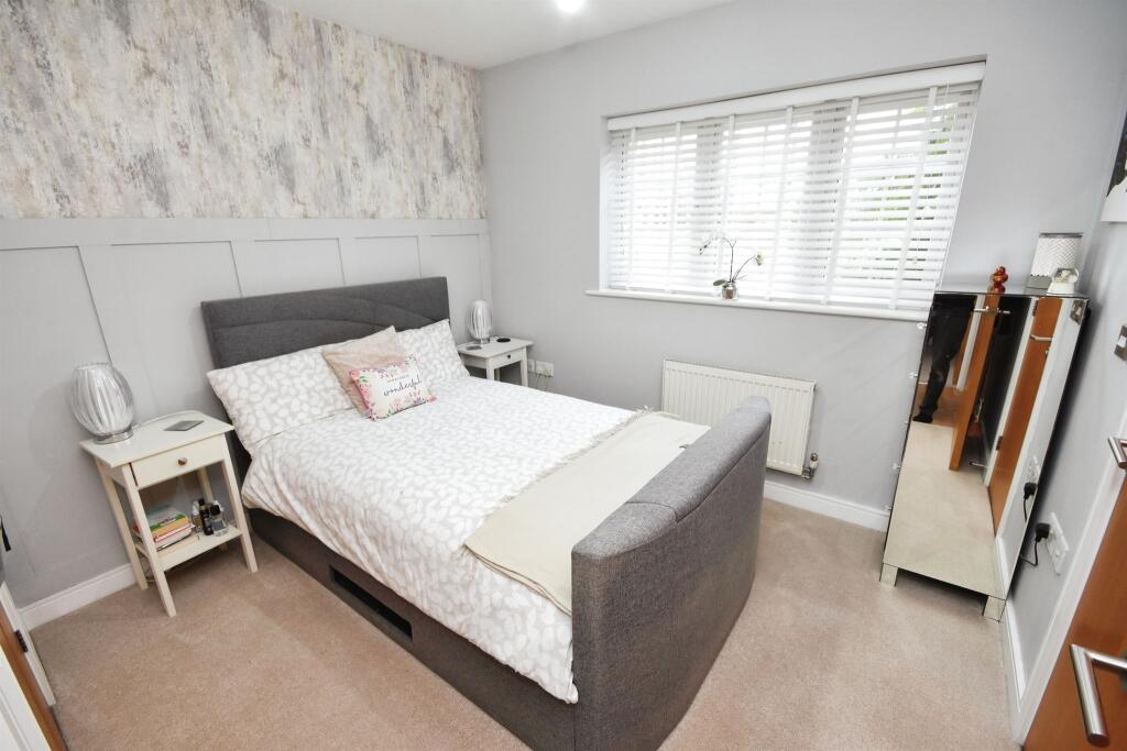 Additional property image - Porters Field, Braintree