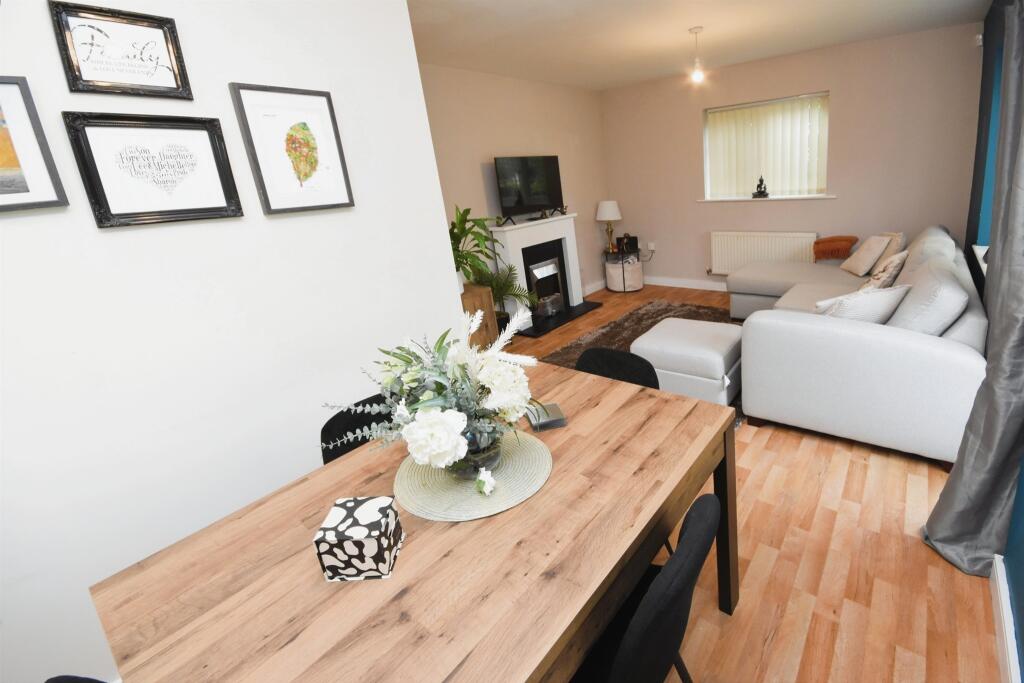 Additional property image - Porters Field, Braintree