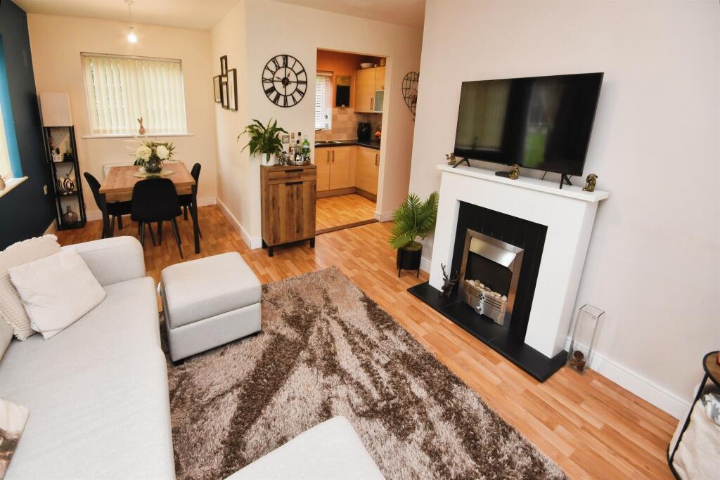 Additional property image - Porters Field, Braintree