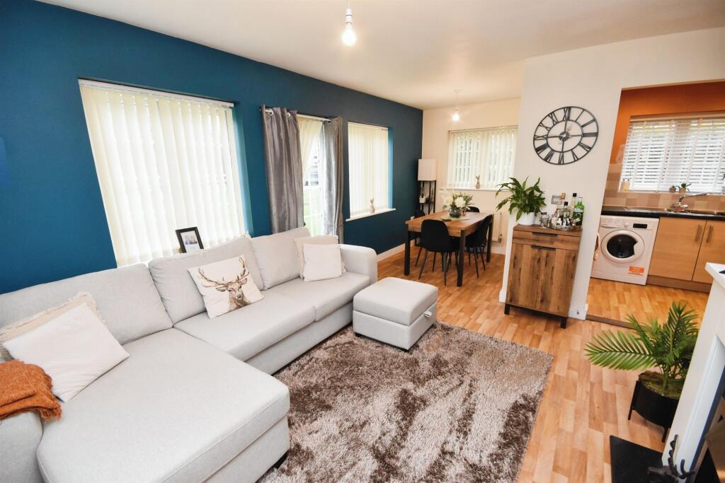 Additional property image - Porters Field, Braintree