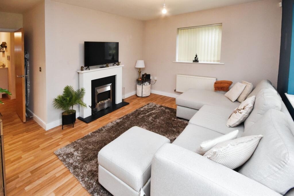 Additional property image - Porters Field, Braintree