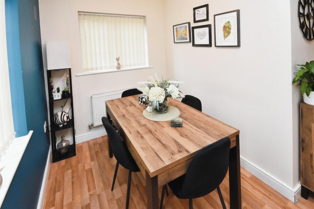 Additional property image - Porters Field, Braintree
