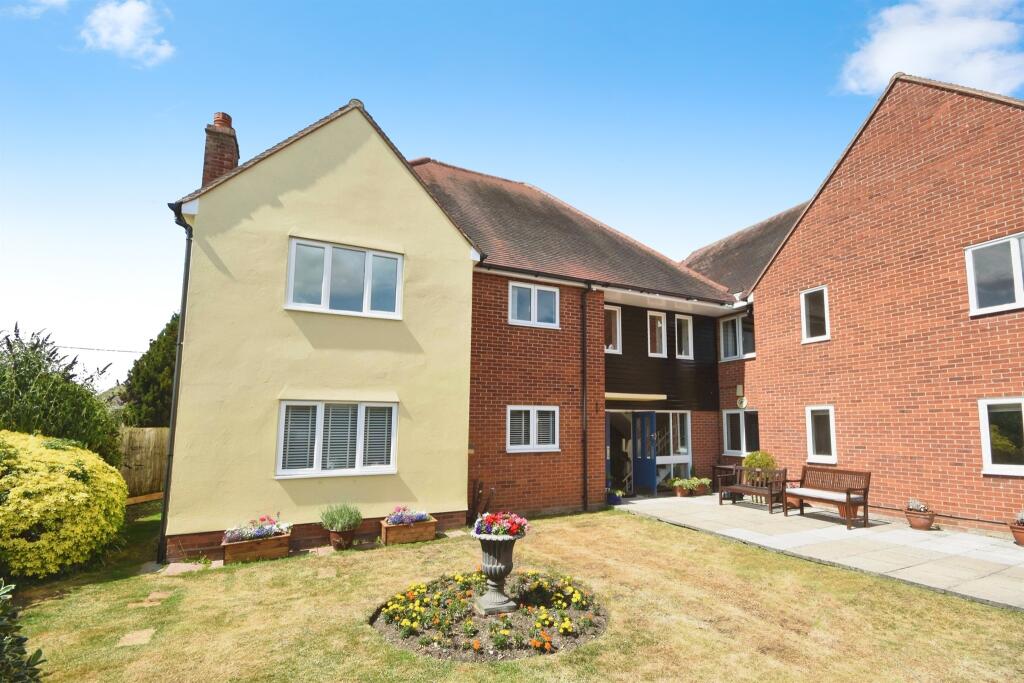 Main image of property: Panfield Lane, Braintree