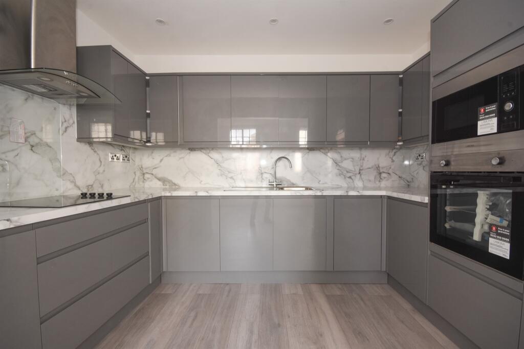 2 bedroom apartment for rent in High Street, BRAINTREE, CM7