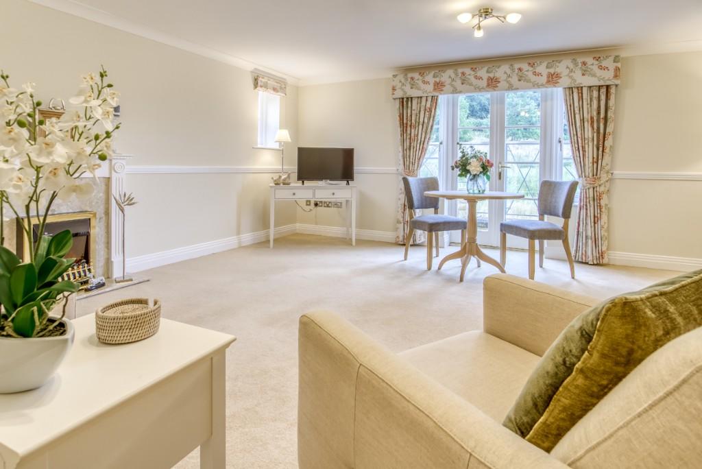 1 bedroom retirement property for sale in Richmond Village Painswick