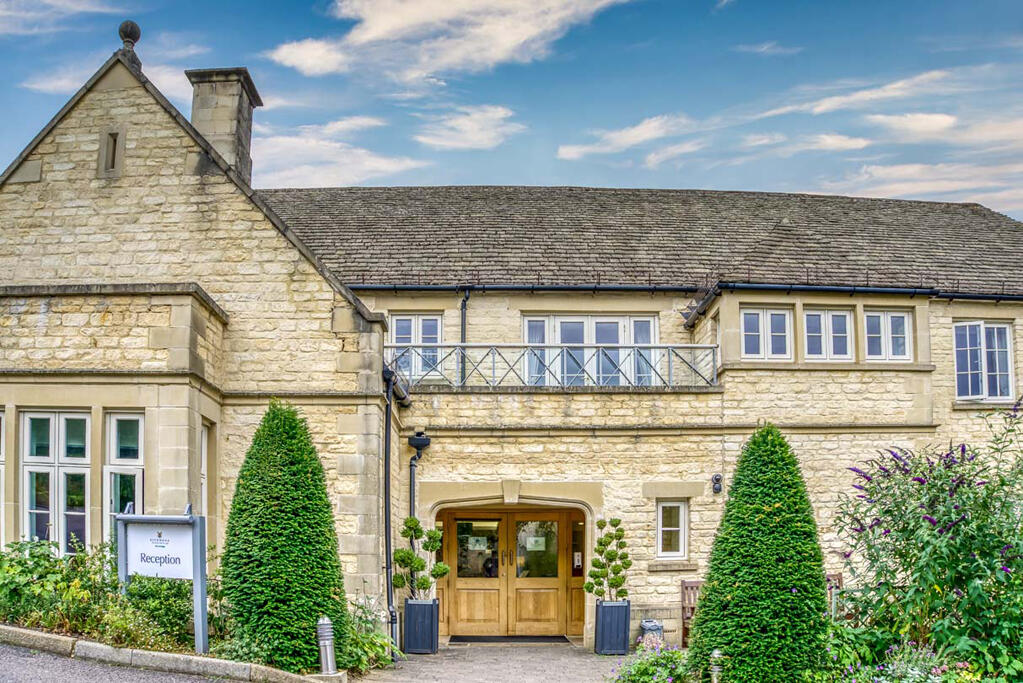 1 bedroom retirement property for sale in Suite 2.6, Stroud Road, GL6