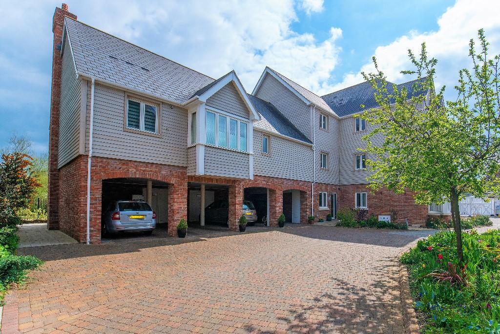 2 bedroom retirement property for sale in Bridge Meadow Way