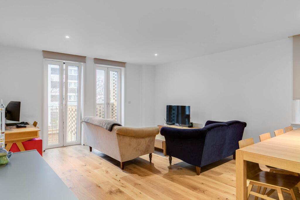 Main image of property: Kentish Town Rd, London NW5