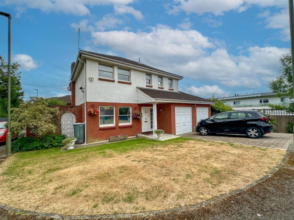 Main image of property: Rawlins Close, Finchley, N3