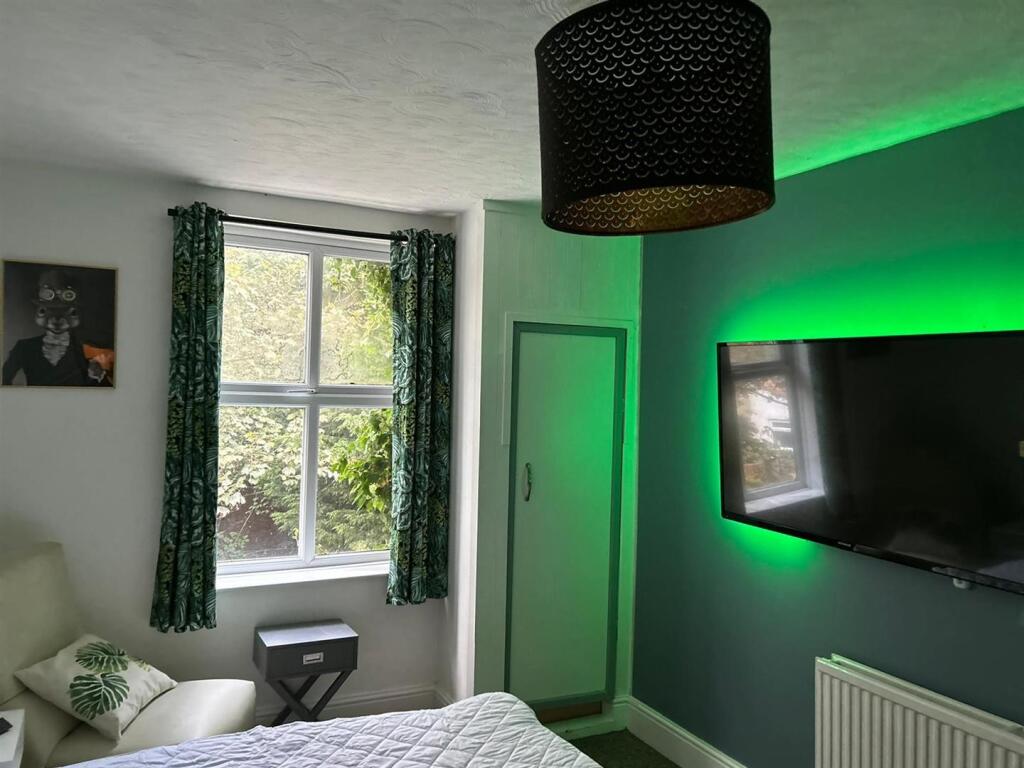 Main image of property: Shared Student House  - De Grey Street, Hull