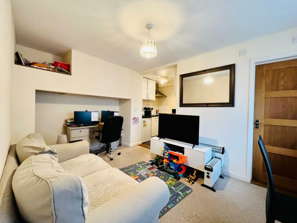 Additional property image - Elmstead Place, Folkestone