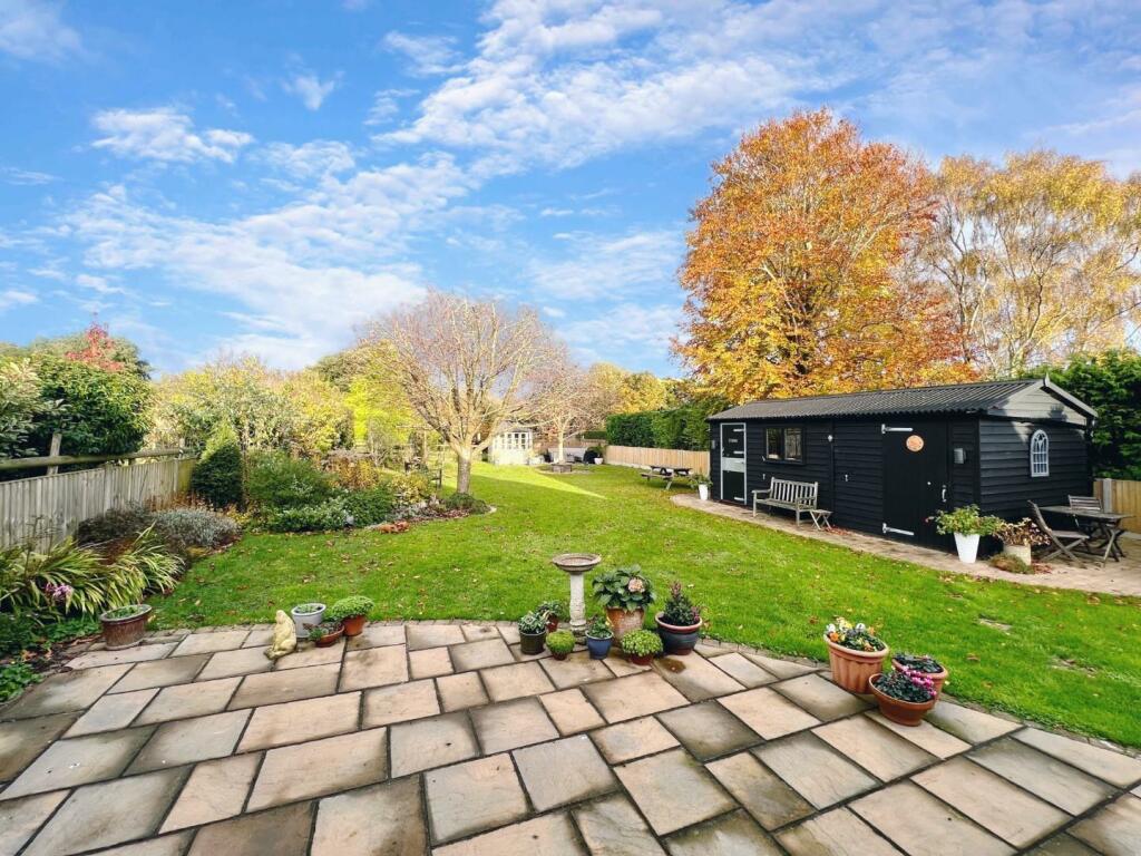 Additional property image - Strakers Hill, East Studdal