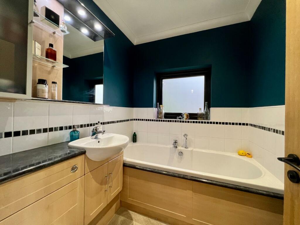 Additional property image - Strakers Hill, East Studdal