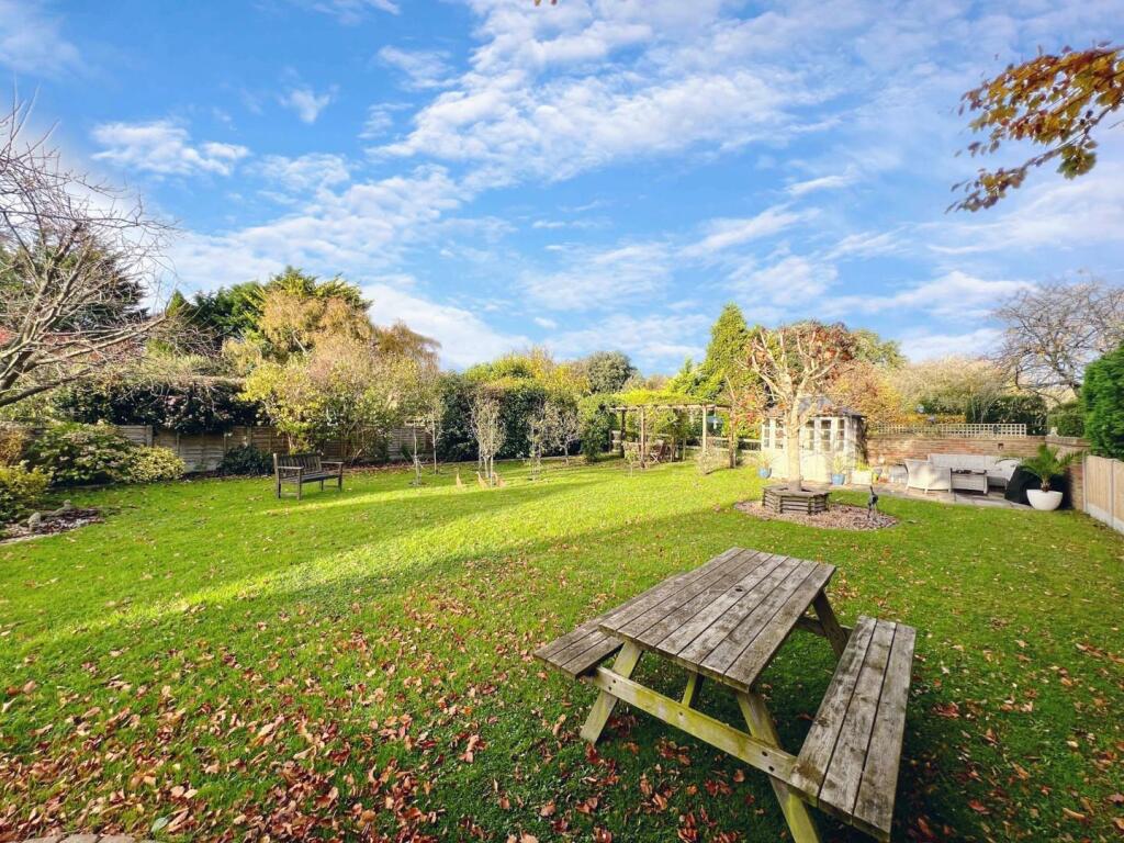 Additional property image - Strakers Hill, East Studdal