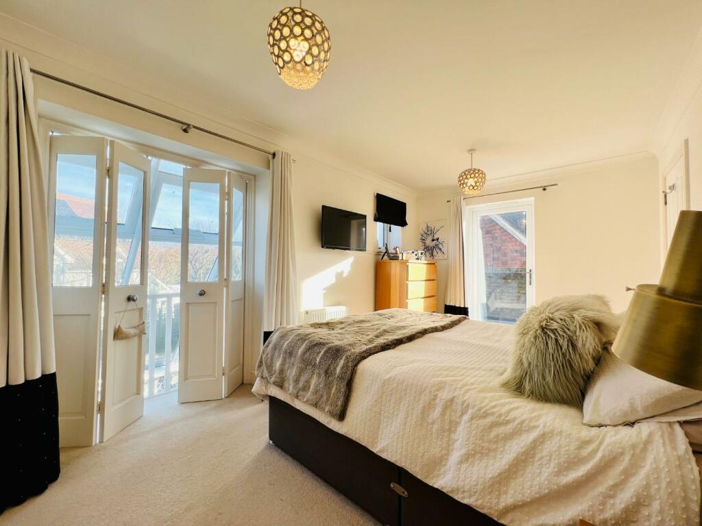 Additional property image - Paxton Avenue, Hawkinge