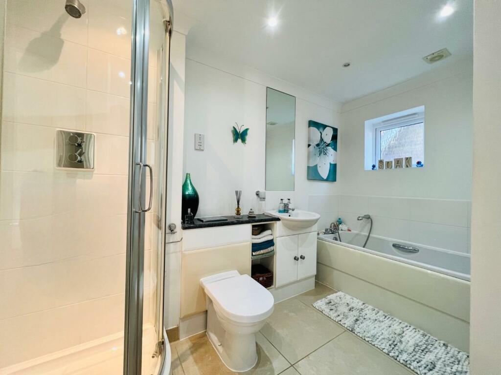 Additional property image - Paxton Avenue, Hawkinge