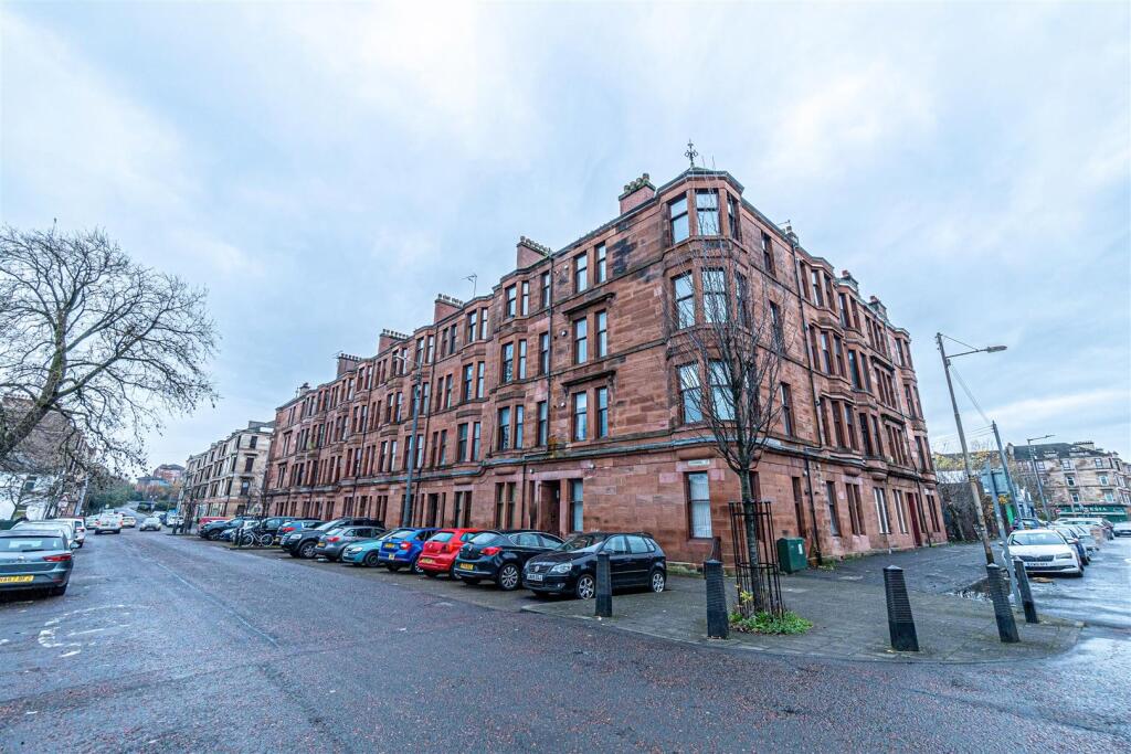 Main image of property: 42 Govanhill Street, 0/2, G42 7LD