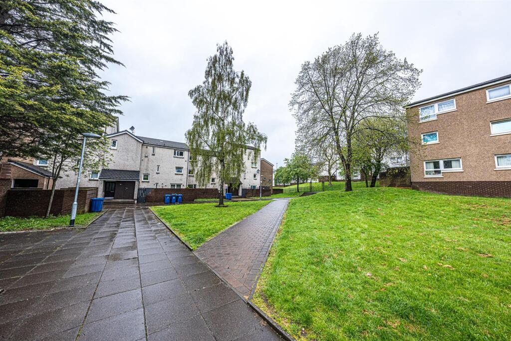 Main image of property: 7 Fisher Court, Glasgow, G31 2HP