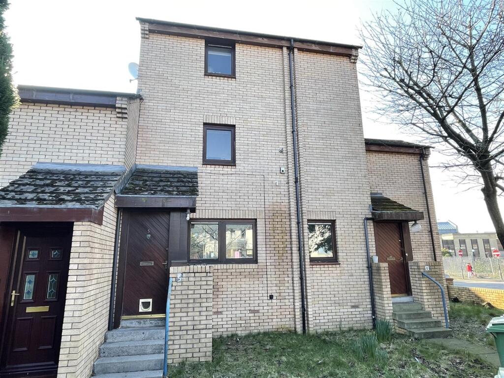 Main image of property: 5 Saltmarket Place, City Centre, Glasgow, G1 5NF