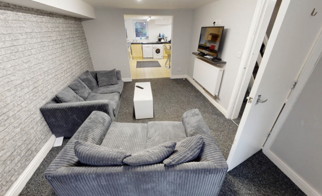 Main image of property: Headingley Mount, Leeds
