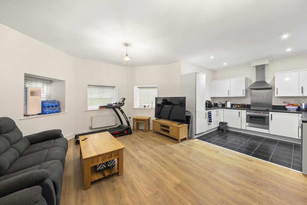 Main image of property: Manor House Court, Golden Manor, Hanwell, W7