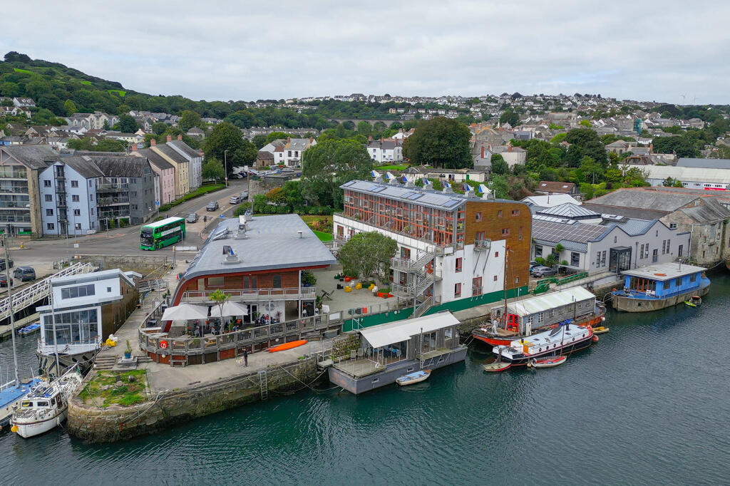 Main image of property: Jubilee Wharf & Jubilee Warehouse, Commercial Road, Penryn, Cornwall, TR10 8FG