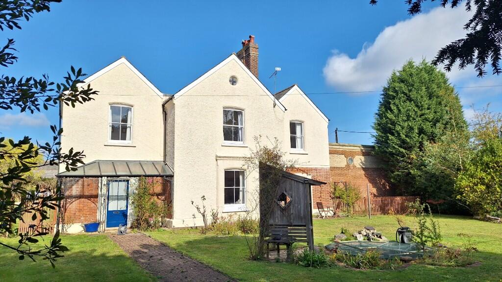 Main image of property: Park Road, IP14