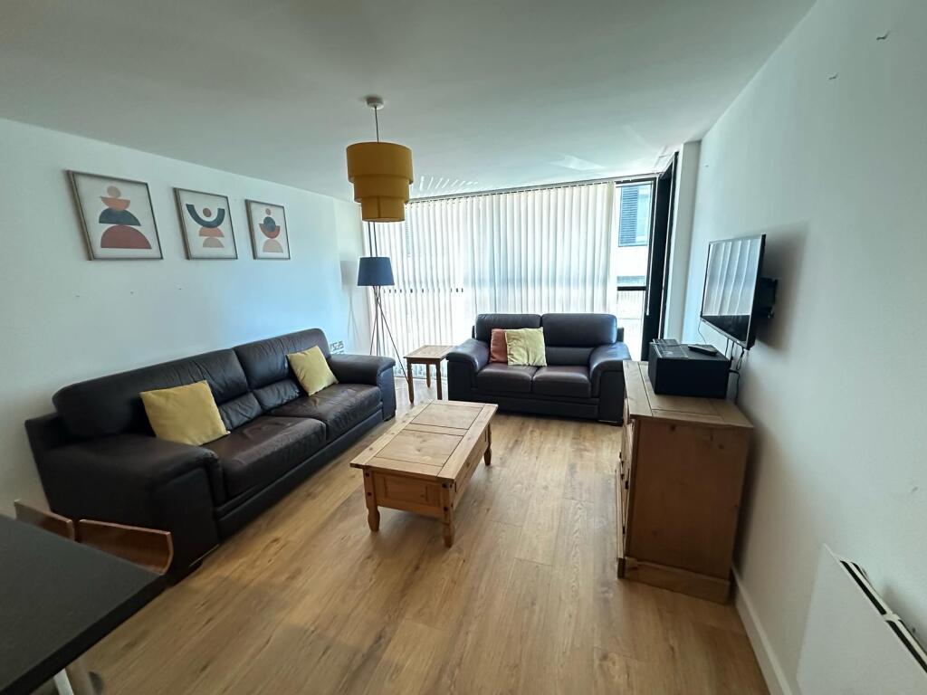 Main image of property: Pall Mall, L3