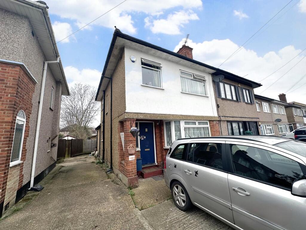 Main image of property: Frogmore Avenue, Hayes, Greater London, UB4