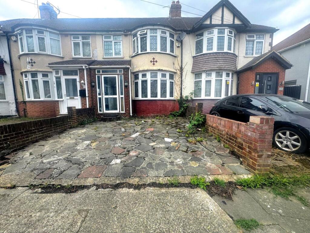 3 bedroom terraced house