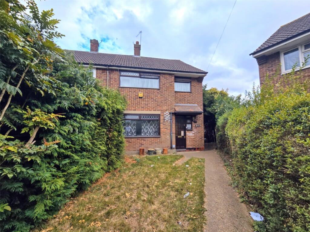 3 bedroom semi-detached house