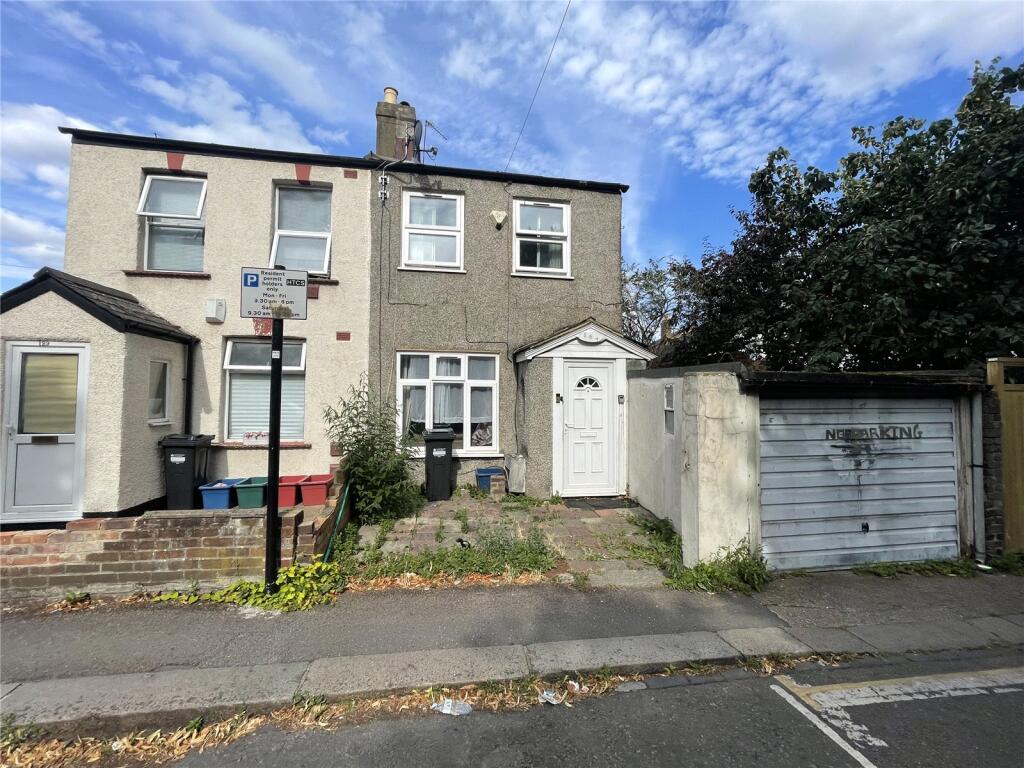 Main image of property: Hibernia Road, Hounslow, Greater London, TW3