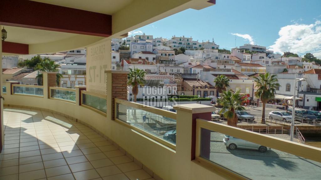 2 bedroom apartment for sale in Algarve, Ferragudo, Portugal